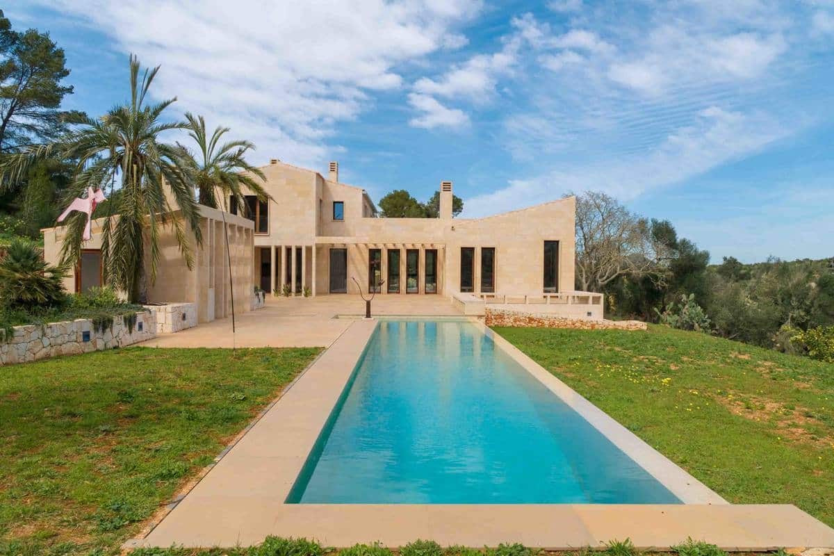 Unique finca in Es Carritxo with 20 meter pool and spectacular views