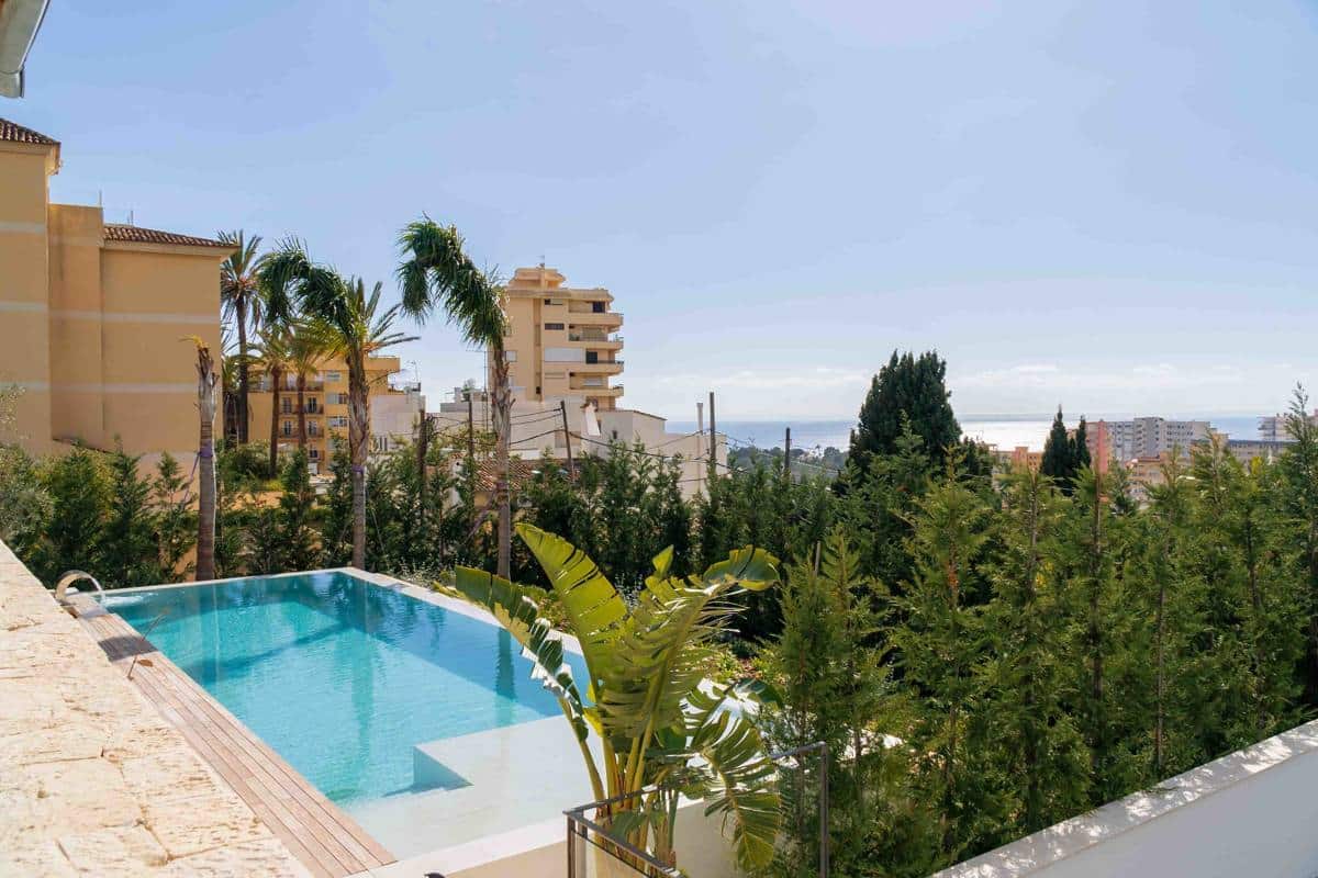 Newly built luxury villa on the top hill of Bonanova with sea views