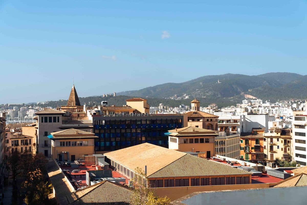 Unglaubliche Investitionsmöglichkeit! 3 Wohnungen mit Terrasse im Herzen von Palma