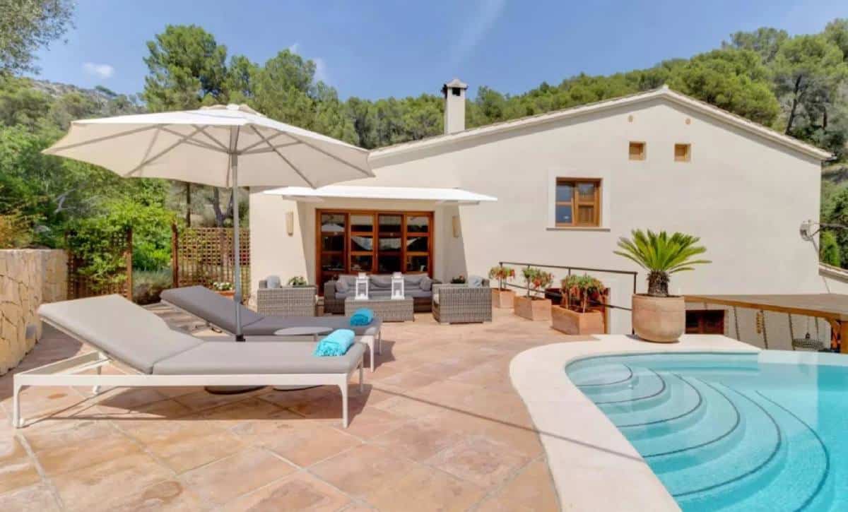 Beautifully renovated finca with pool and gardens for sale in Calvià