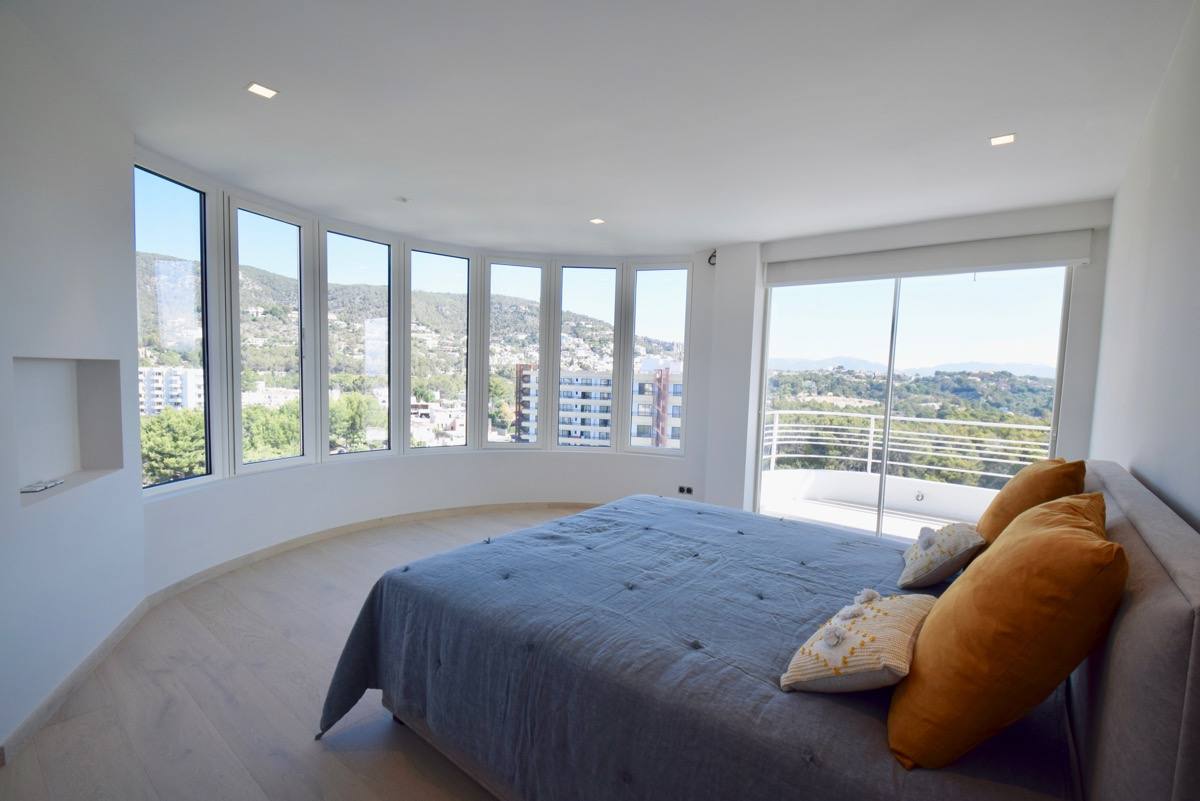 PENTHOUSE WITH PANORAMIC VIEWS IN SAN AGUSTIN WITH TERRACES