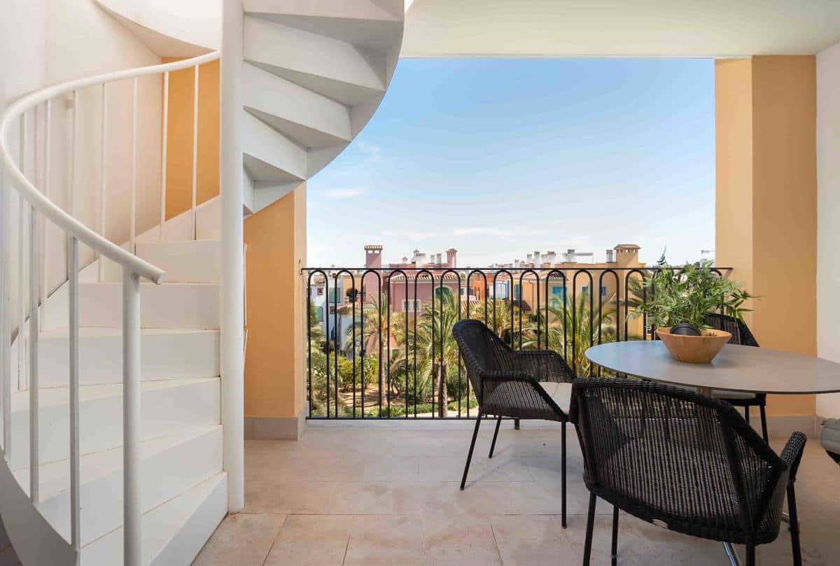 Modern 2 Bedroom Apartment with Pool & roof Terrace in Portocolom Gated Community