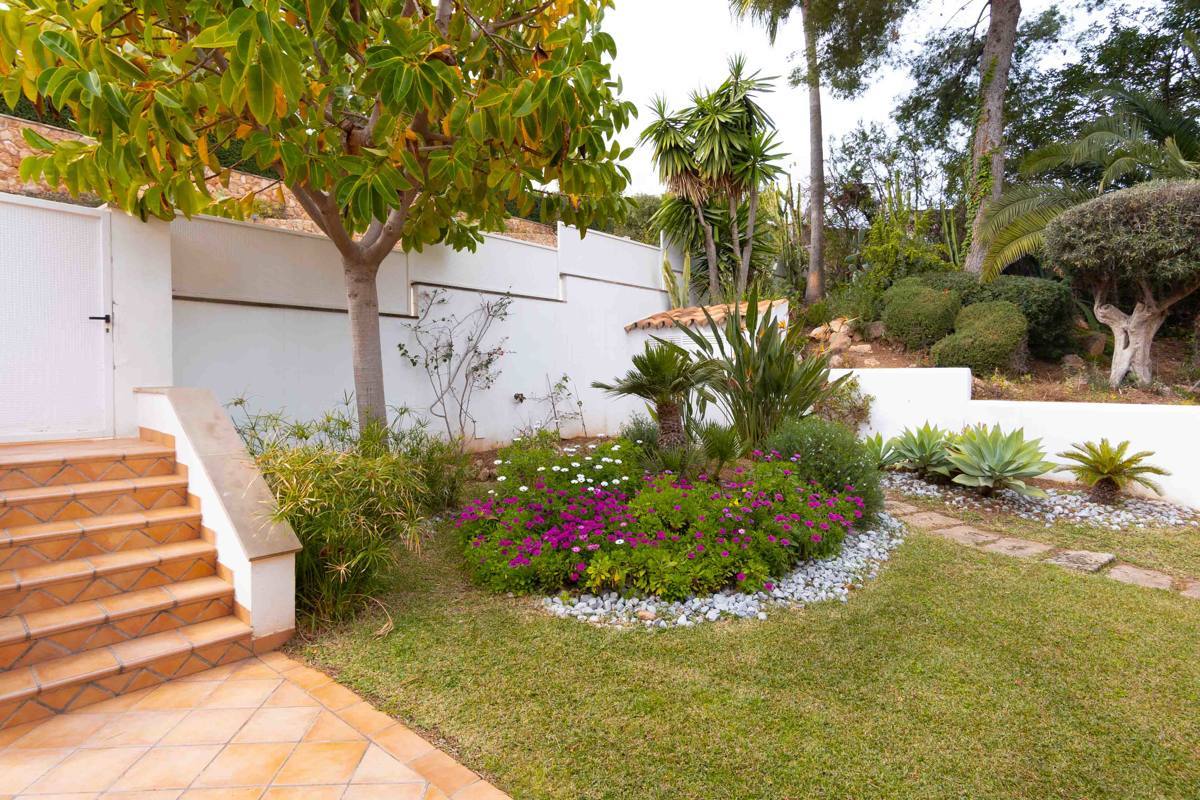 Luxuriöse Villa im mediterranen Stil in Costa d’en Blanes mit herrlichem Meerblick