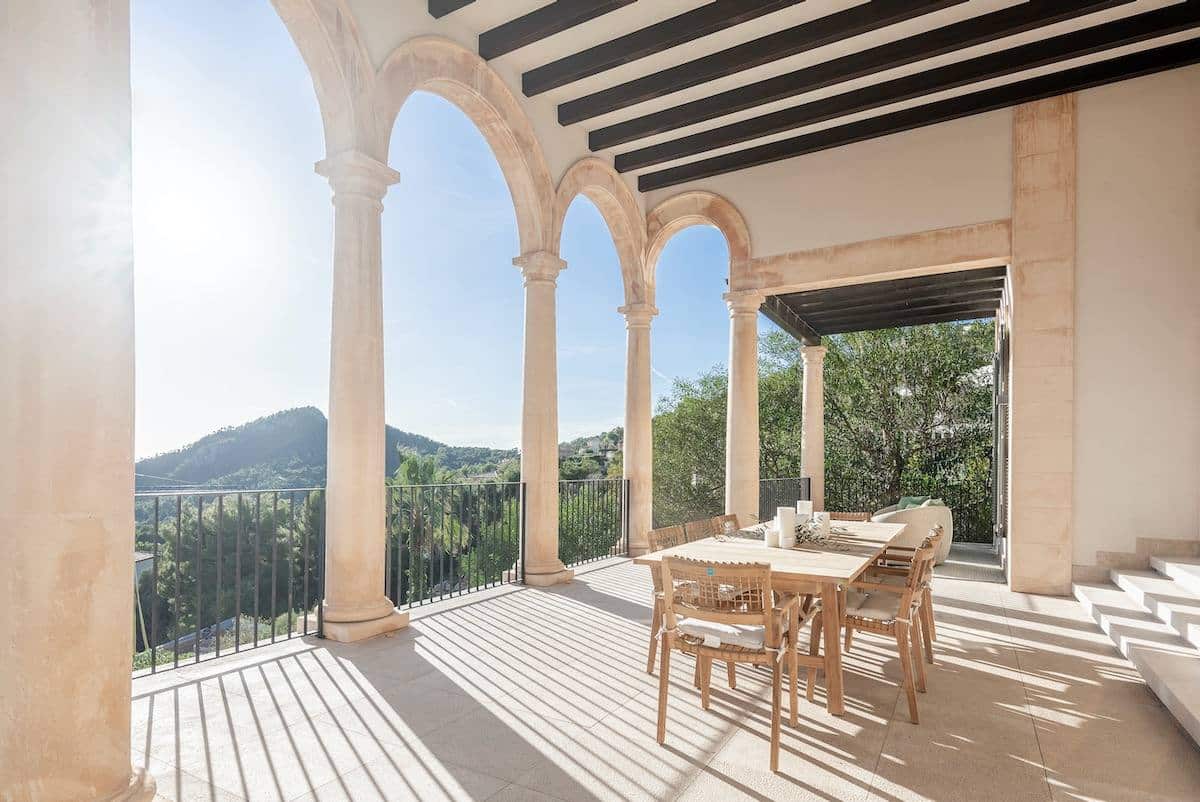 Luxuriöse Villa mit Meerblick in Puerto Andratx zu verkaufen