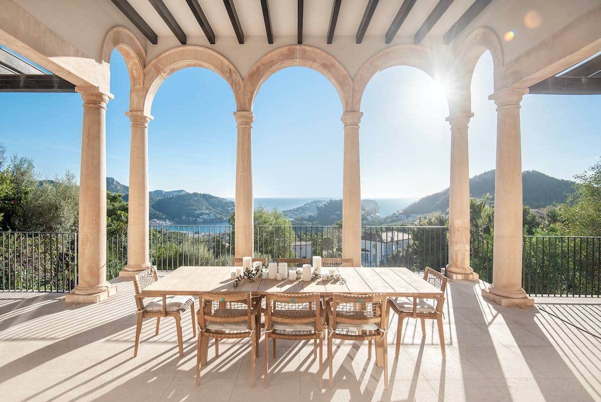 Luxuriöse Villa mit Meerblick in Puerto Andratx zu verkaufen