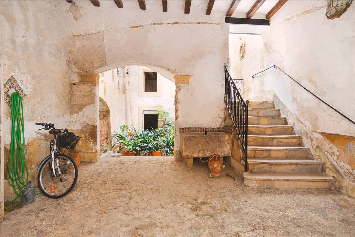 Gelegenheit für Investoren! Klassisches Gebäude zum Renovieren in der Altstadt von Palma
