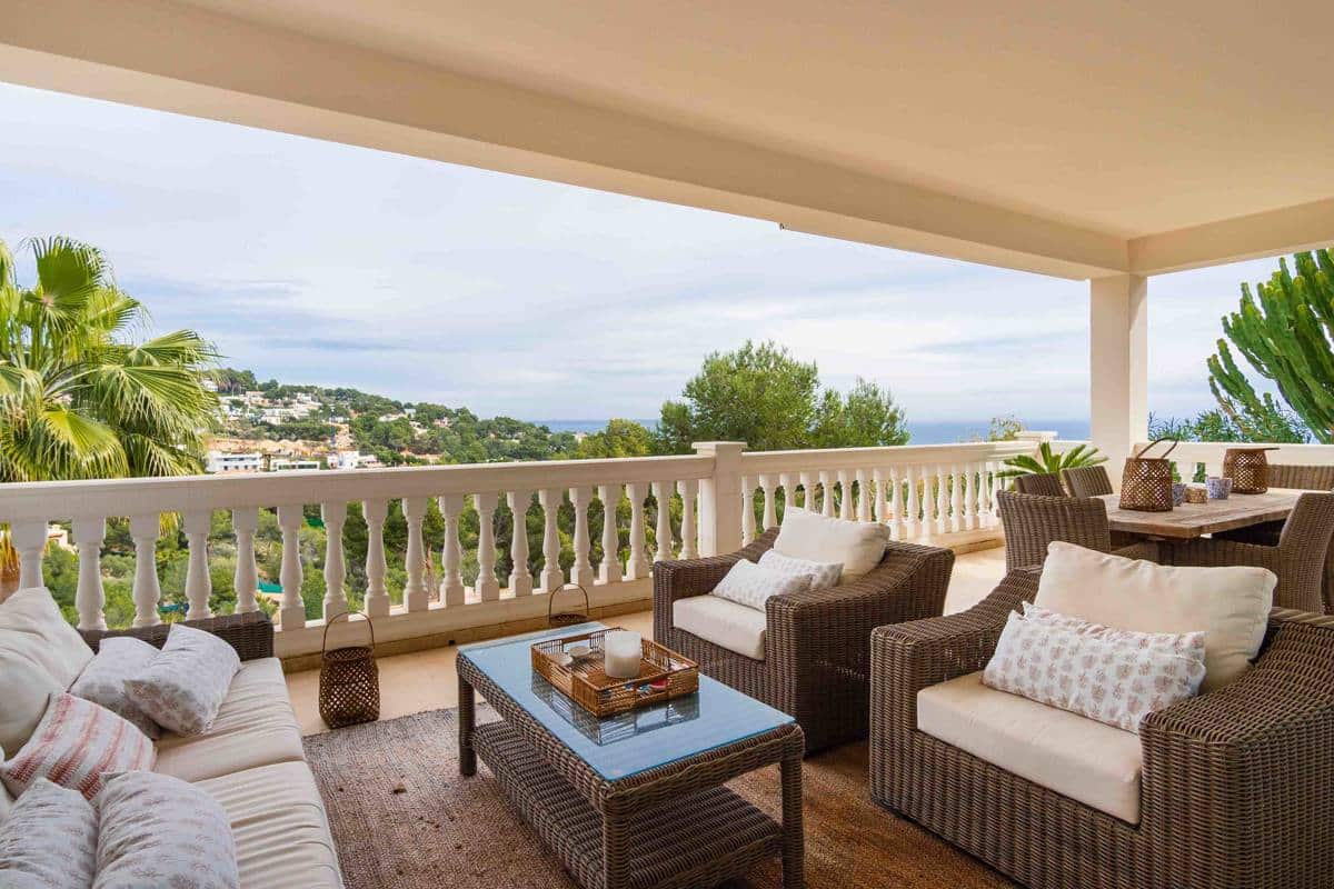 Luxuriöse Villa im mediterranen Stil in Costa d’en Blanes mit herrlichem Meerblick