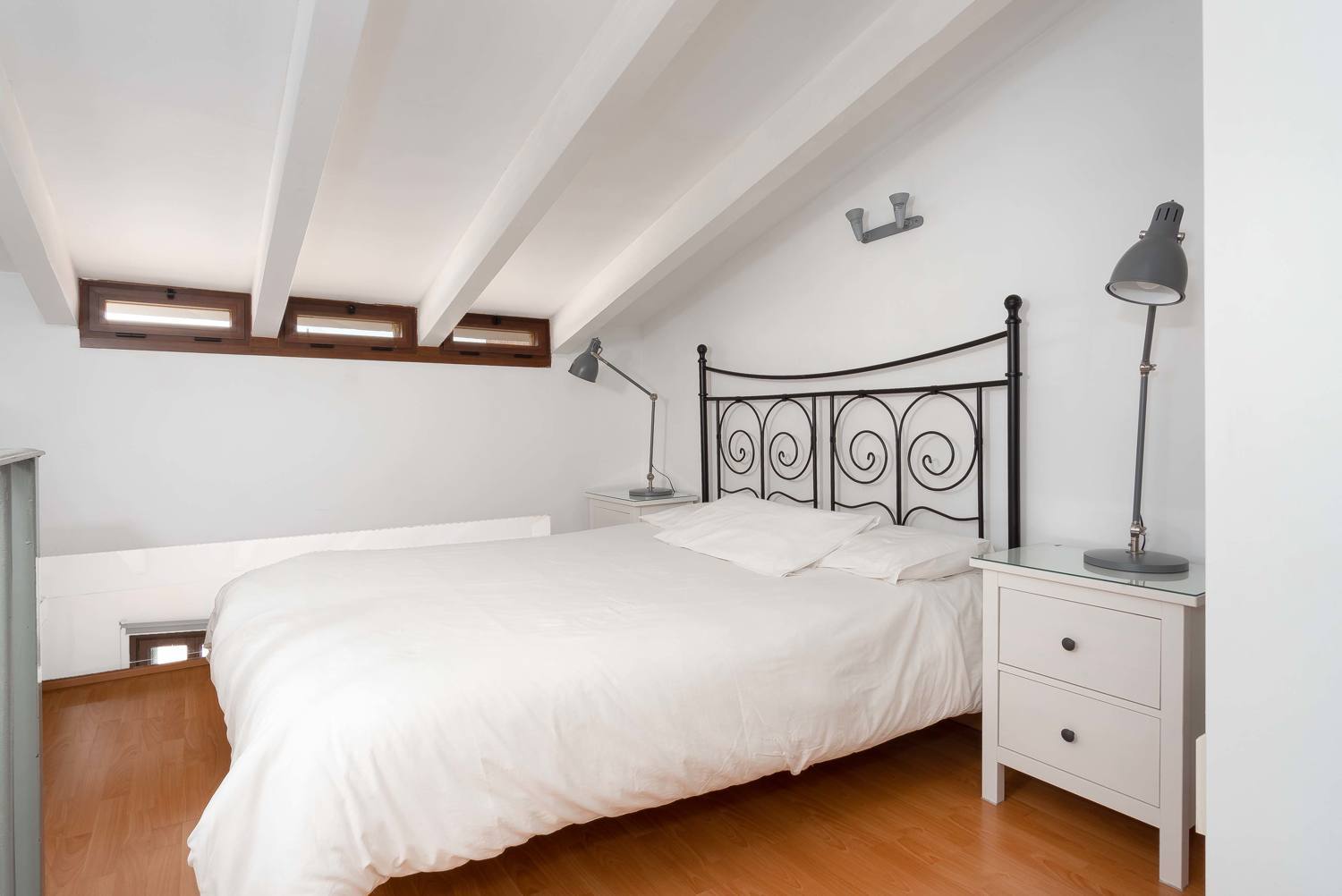 PACK OF 3 BEAUTIFUL APARTMENTS WITH LOFT IN PALMA OLD TOWN