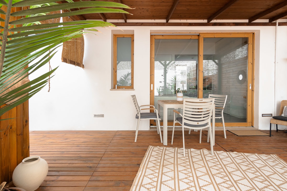 Newly built ground floor apartment with passive house standard sunny patio