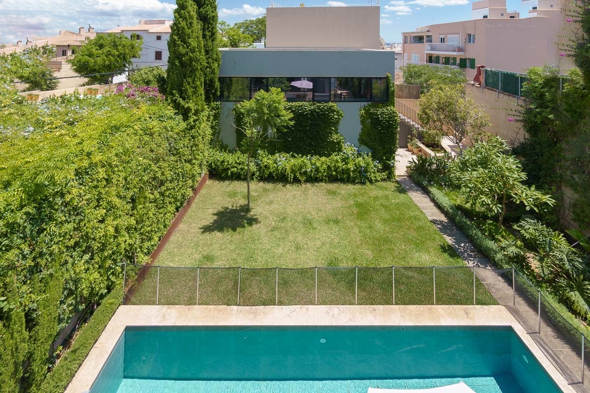 Wunderschönes Haus mit Meerblick, Pool und Gästehaus in El Terreno