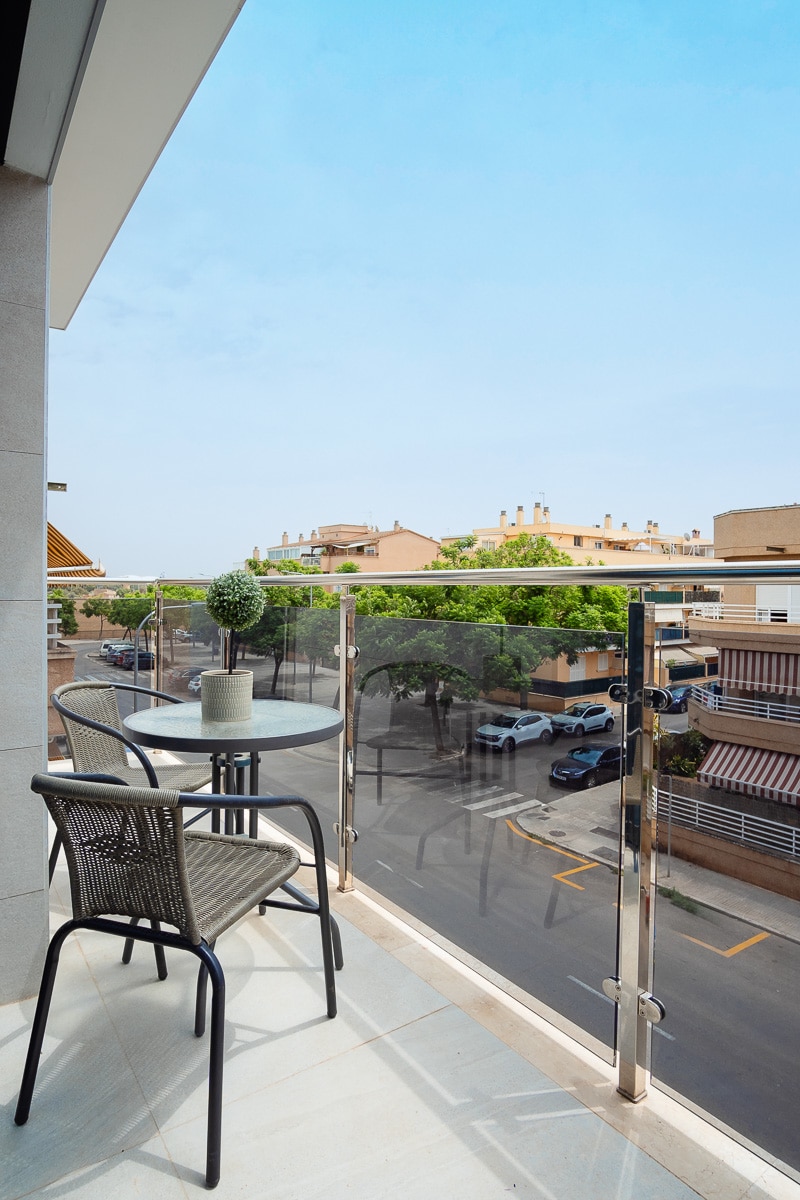 Newly Built Penthouse Dúplex With large TERRACE and Parking in Coll d’en Rabassa