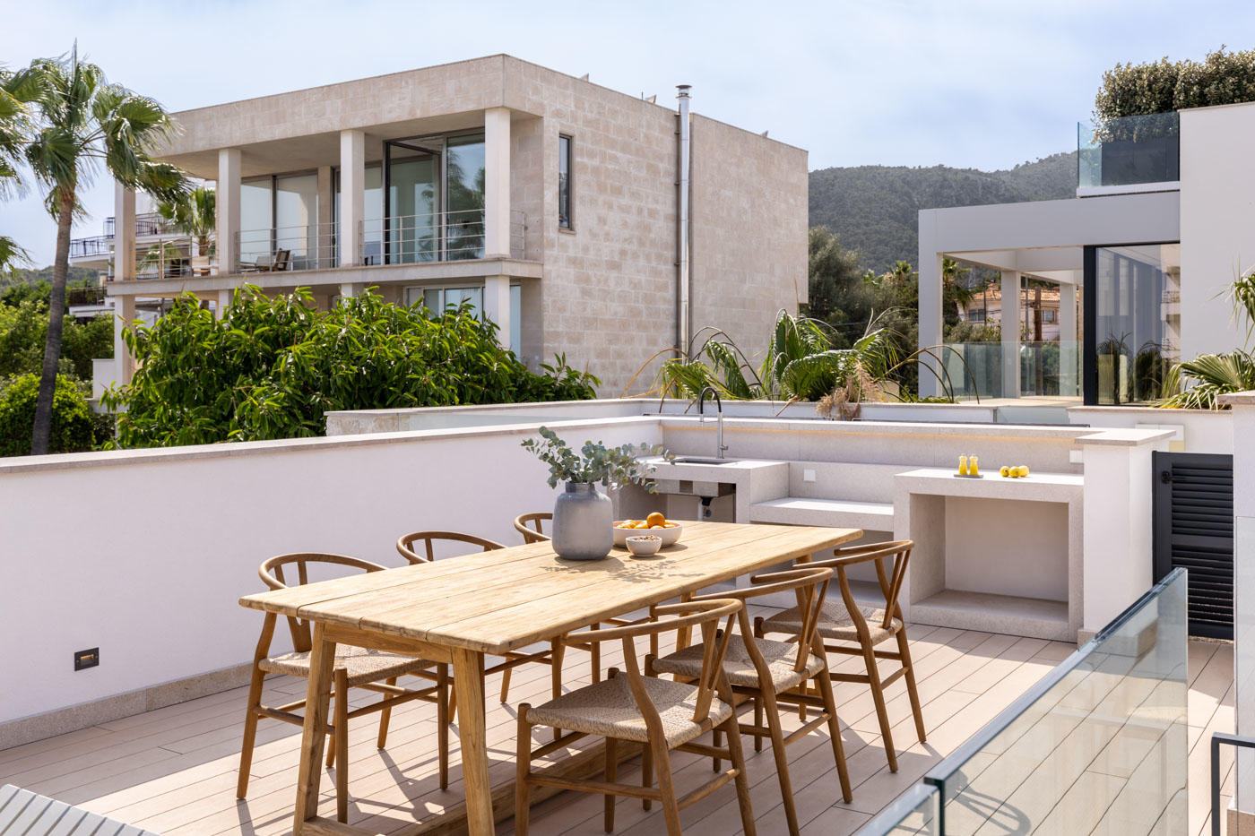 Stunning brand new penthouse in San Agustin with roof terrace, private pool & parking