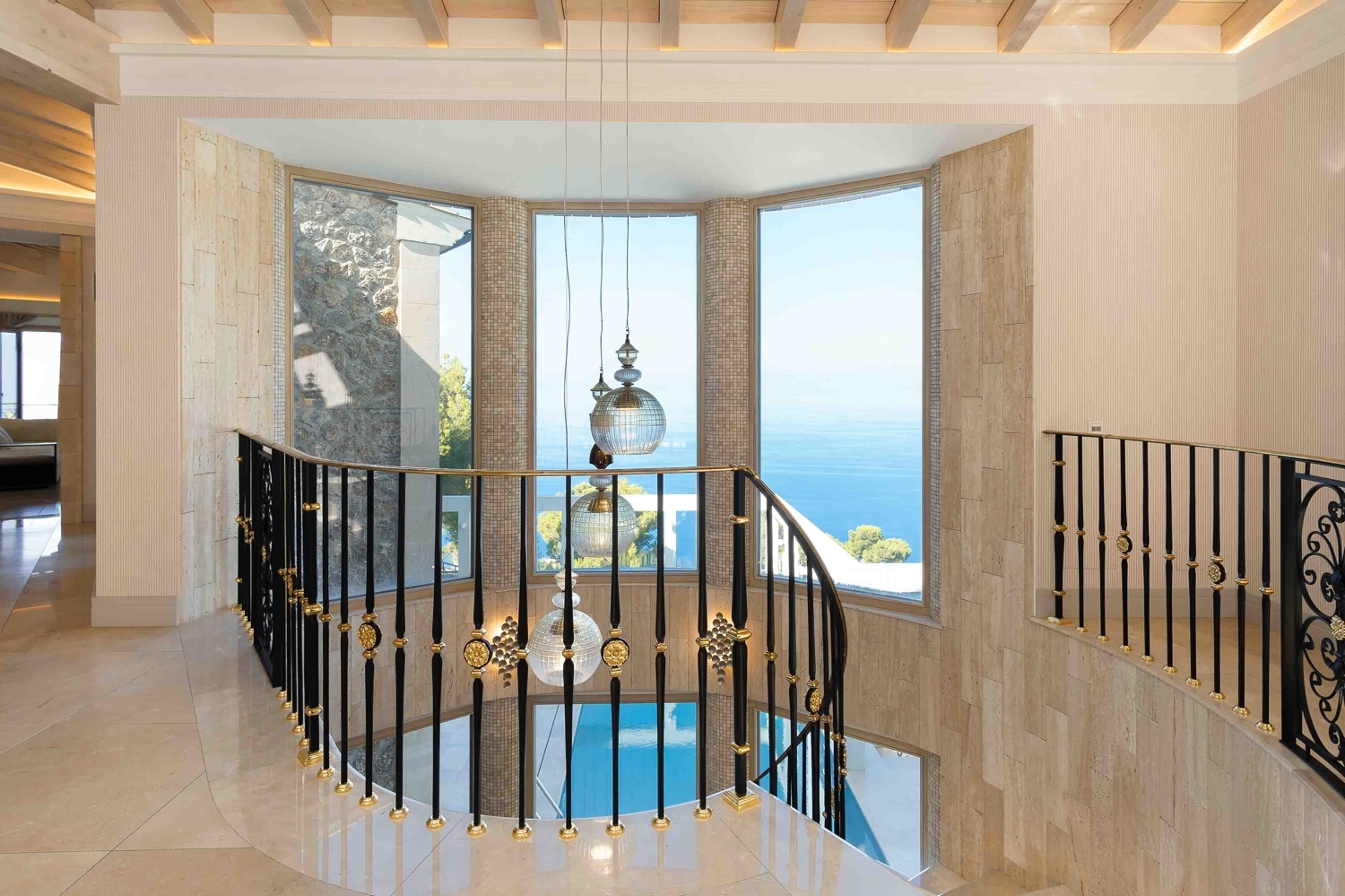 Luxurious villa with breathtaking views in a privileged urbanisation in Valldemossa