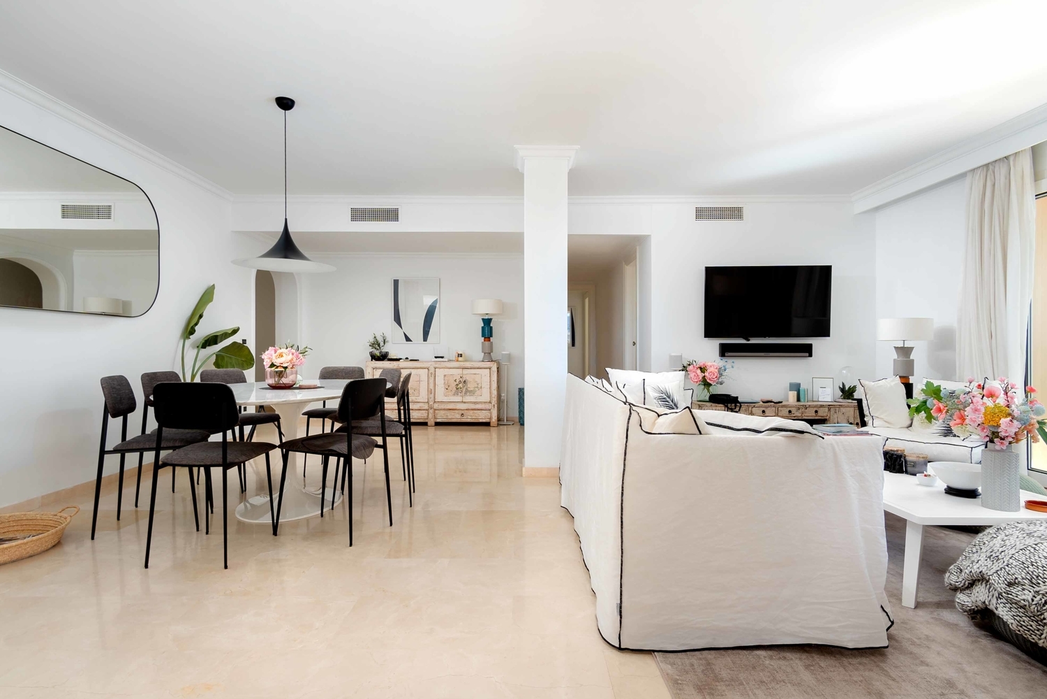 Schöne reformierte 3-Zimmer-Wohnung mit Meerblick kleine Anlage in Portals Nous
