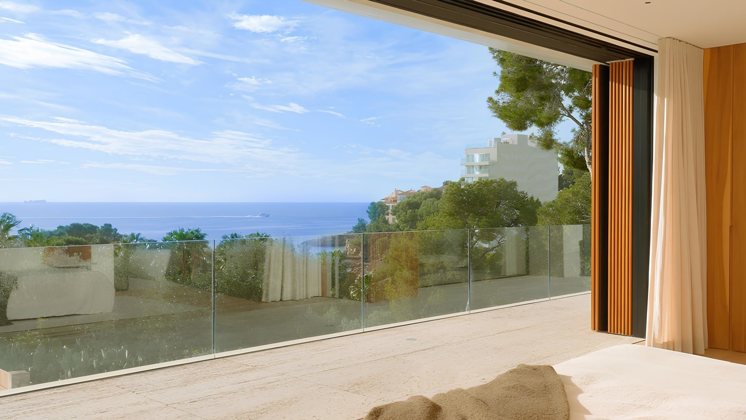 Cautivadora villa con vistas al mar en Old Bendinat con 950 m2 de lujosa vivienda