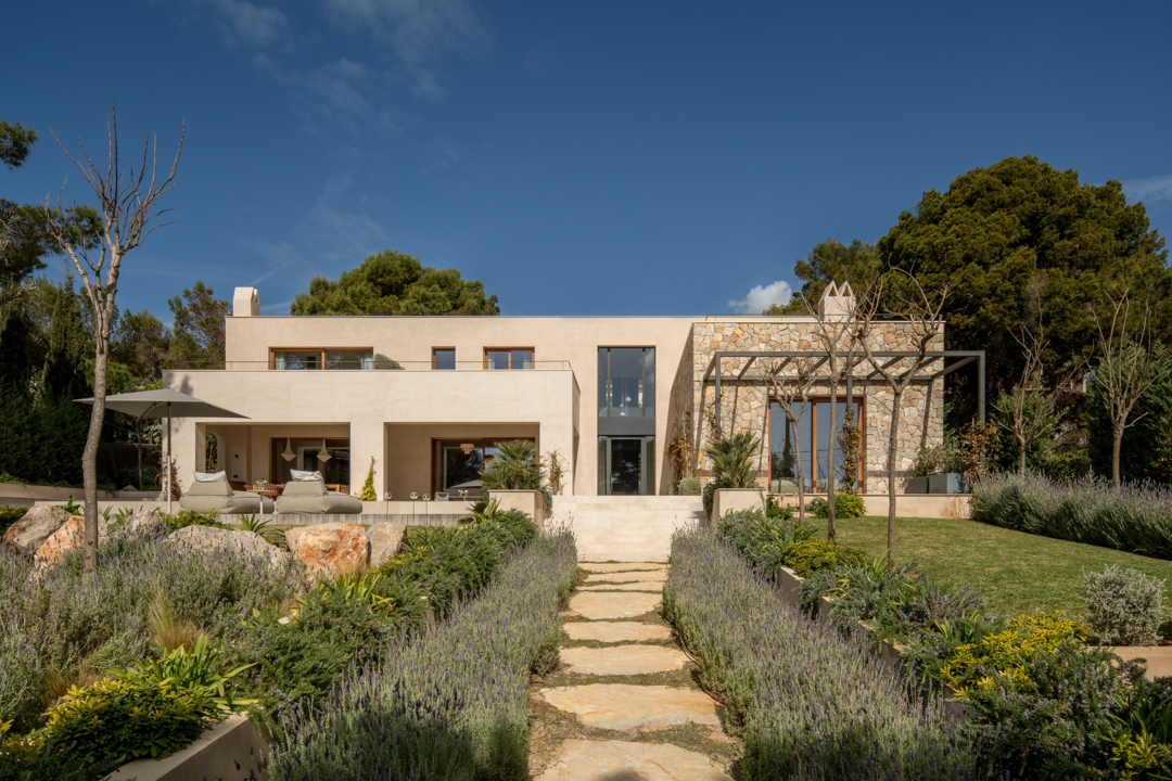 Moderne und großzügige Villa im Wohngebiet von Sta Ponça