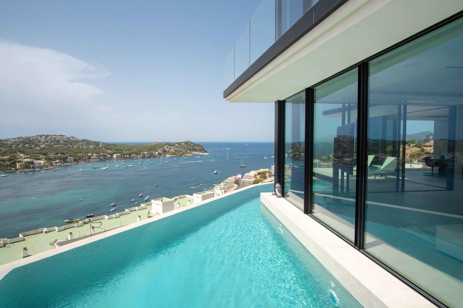 State-of-the-Art Villa with sea views in Santa Ponsa