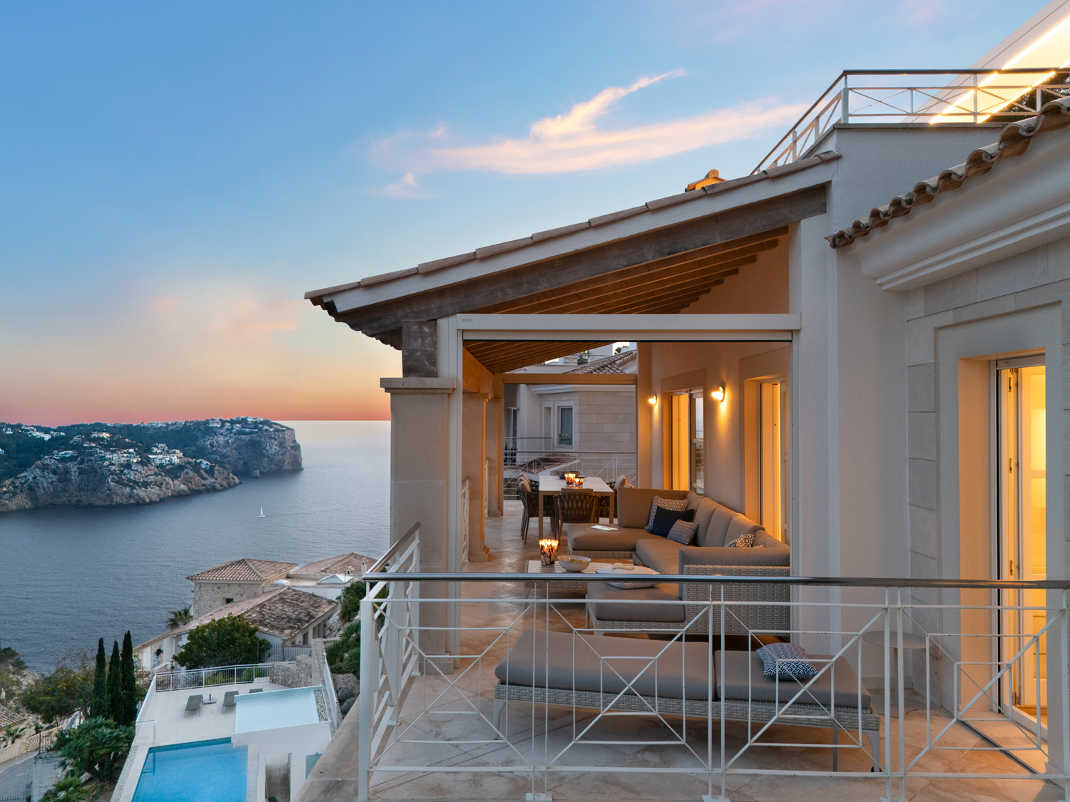 Duplex penthouse with private terrace and amazing views
