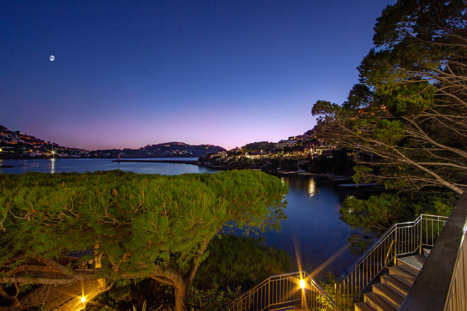 Prestigious  first-line Villa with private Sea access and Views in Puerto de Andratx