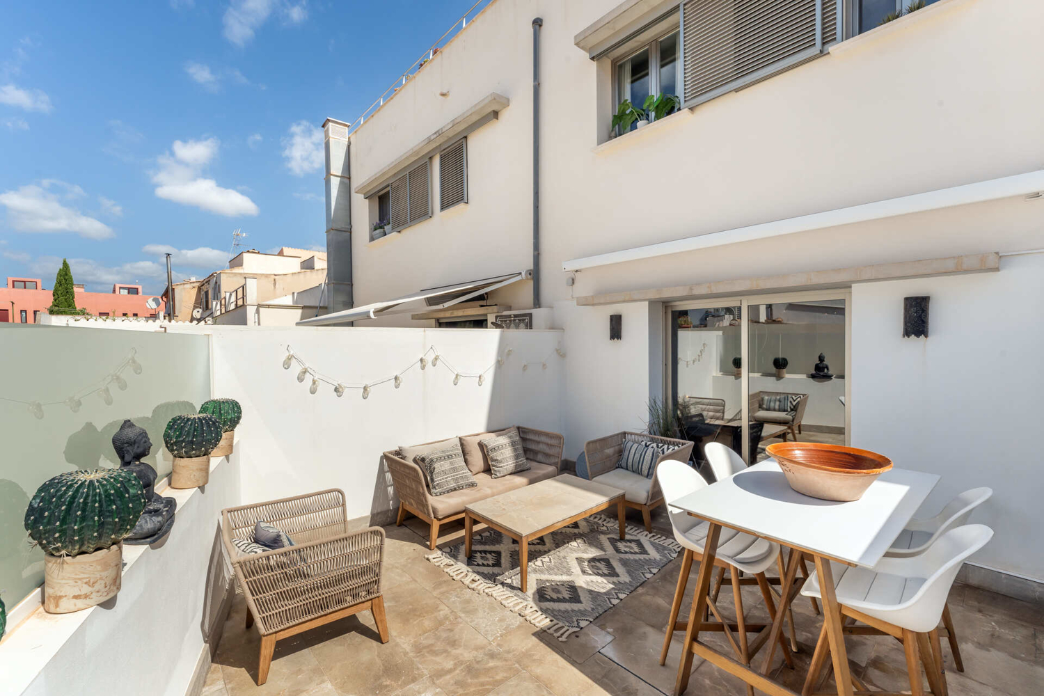 Townhouse in Portixol with roof terrace, pool and parking