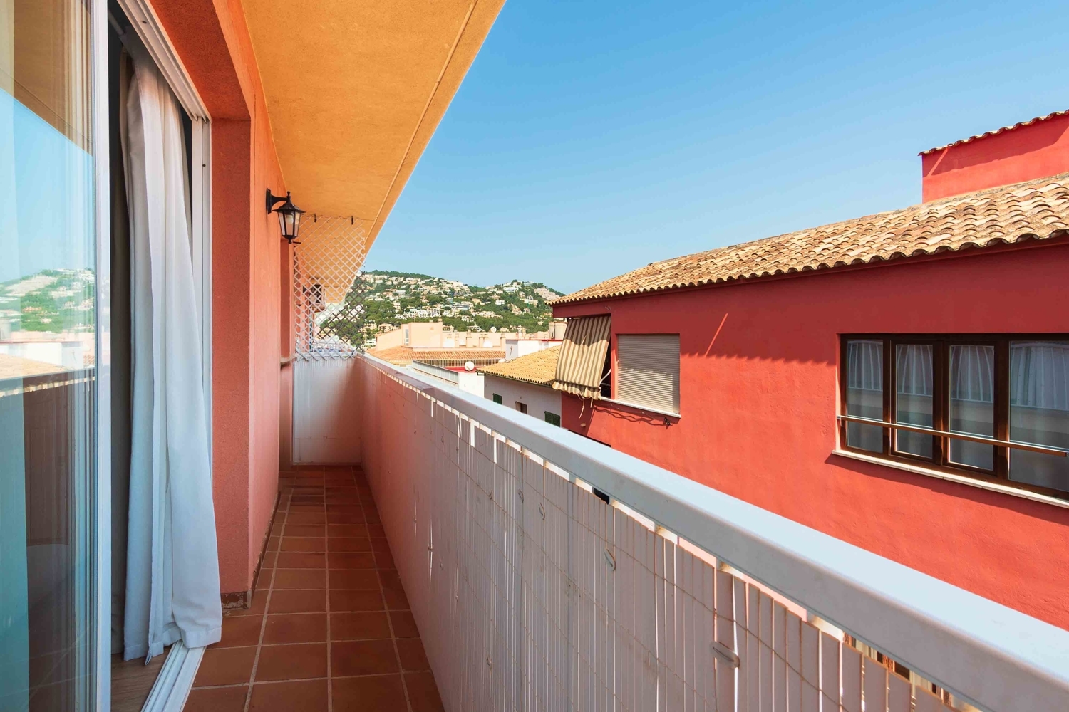 Charming renovated 2 bedroom flat with balcony, partial sea views and parking in Port Andratx
