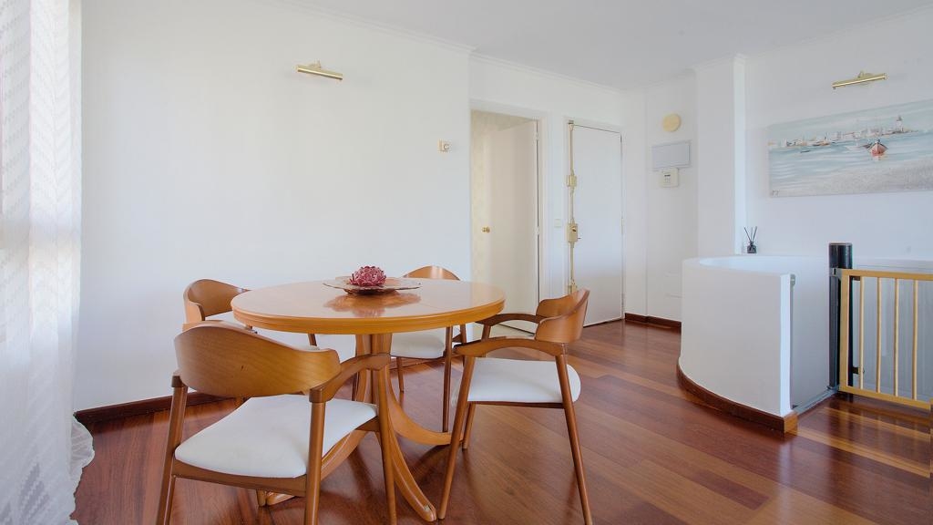Wonderful duplex apartment with seaviews in Cas Catalá