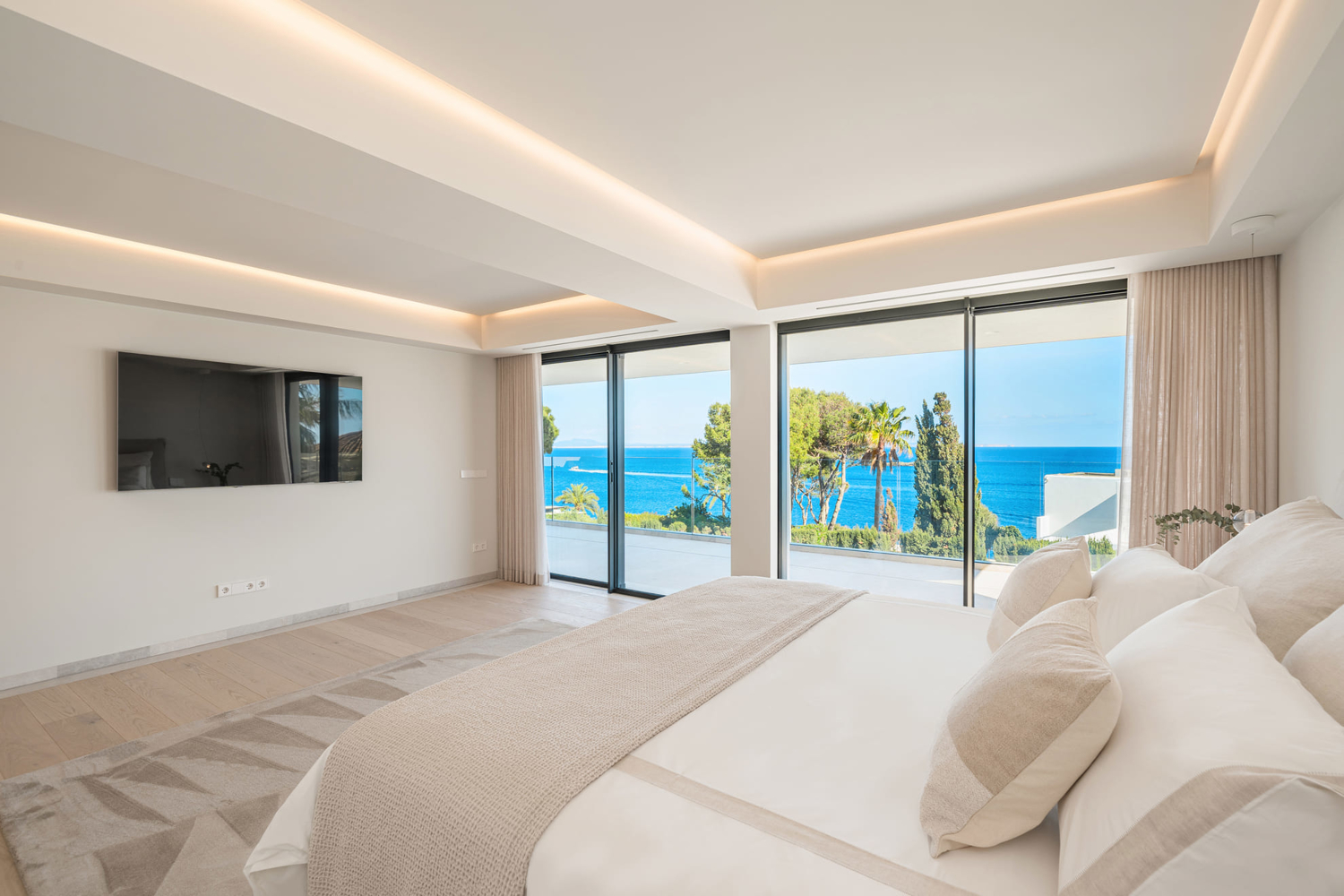 Luxury villa with incredible views in Sol de Mallorca