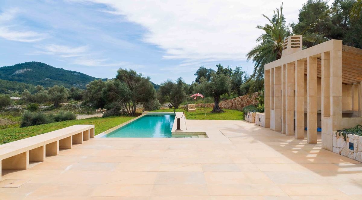 Stunning  finca with 20 meter pool and spectacular views