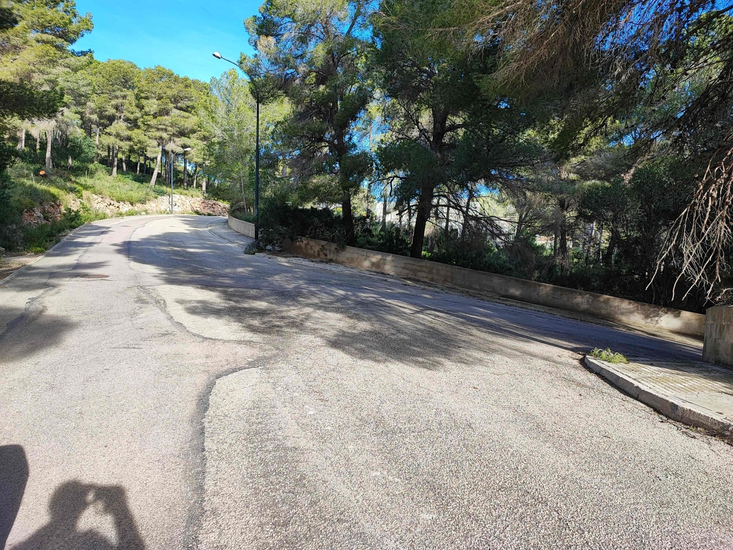 1.000m2 plot with building license in Cala Provensals.