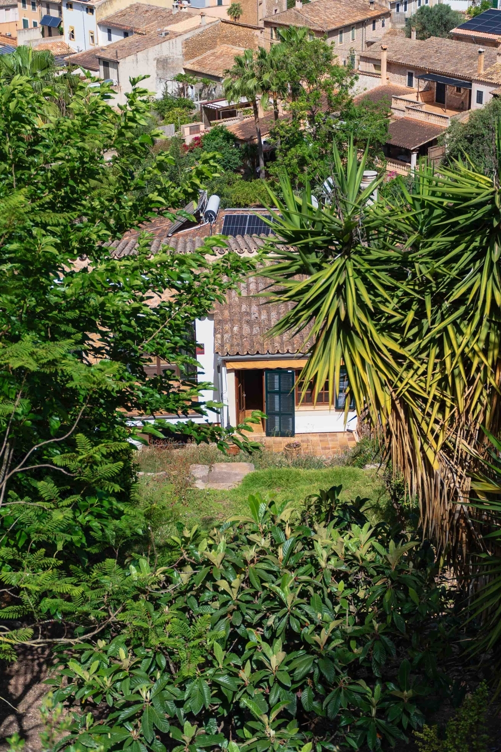 Casa mallorquina en Esporles con vistas a la montaña