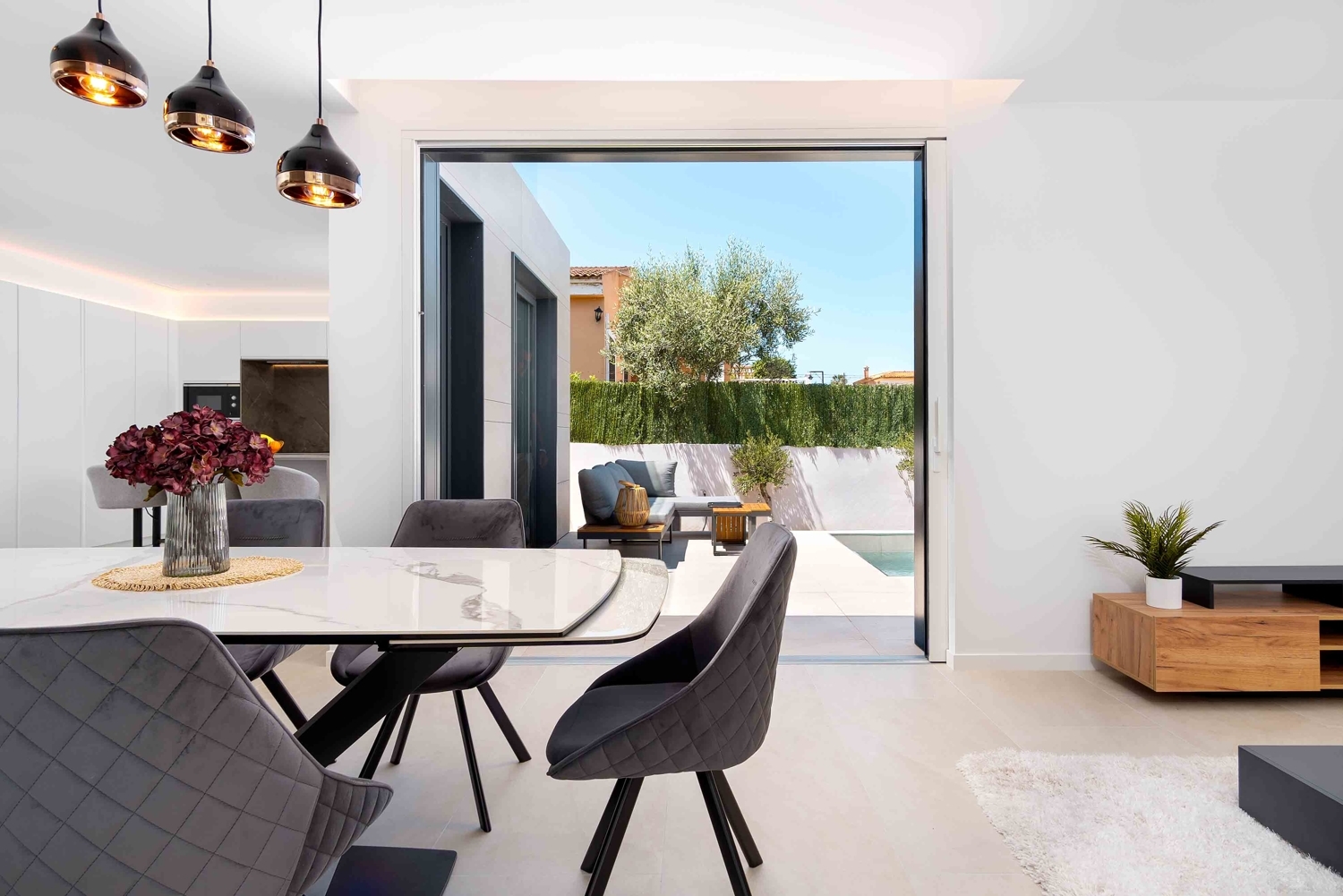 Moderne Neubauvilla im Südwesten Mallorcas